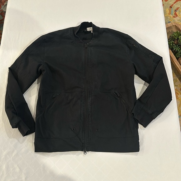 Adidas Twill Bomber Men's Jacket BP7306 Black men’s medium  EUC‎ - Picture 1 of 3